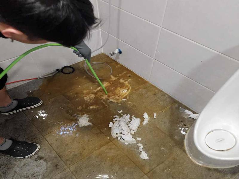이천 변기역류 작업사례 2